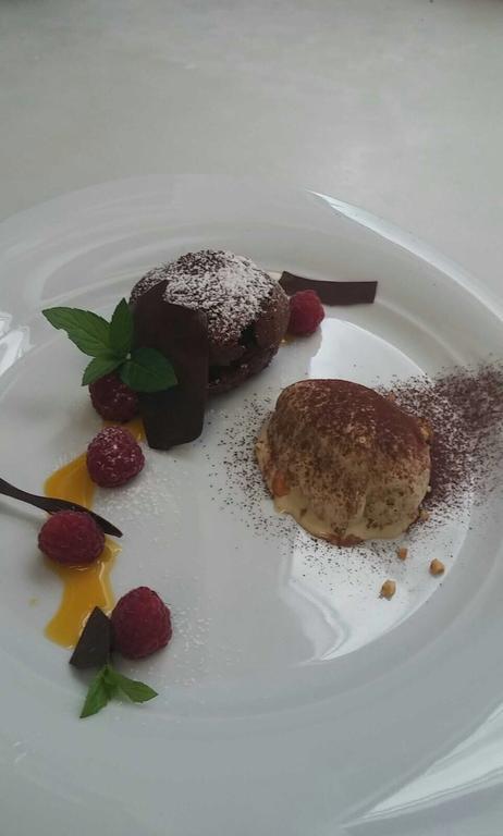 Hotel-Restaurant-Pizzeria Goldrainerhof المظهر الخارجي الصورة
