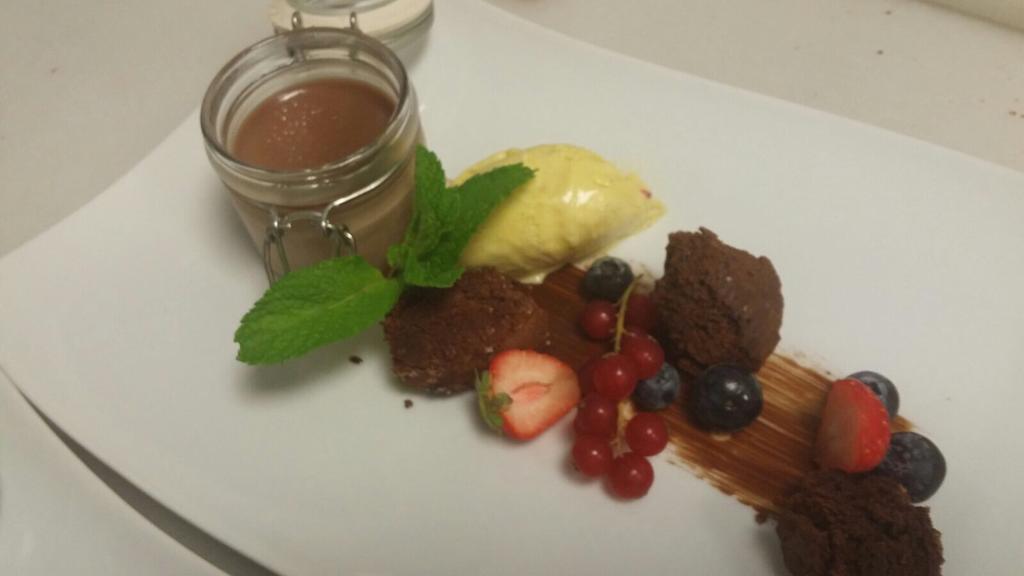 Hotel-Restaurant-Pizzeria Goldrainerhof المظهر الخارجي الصورة